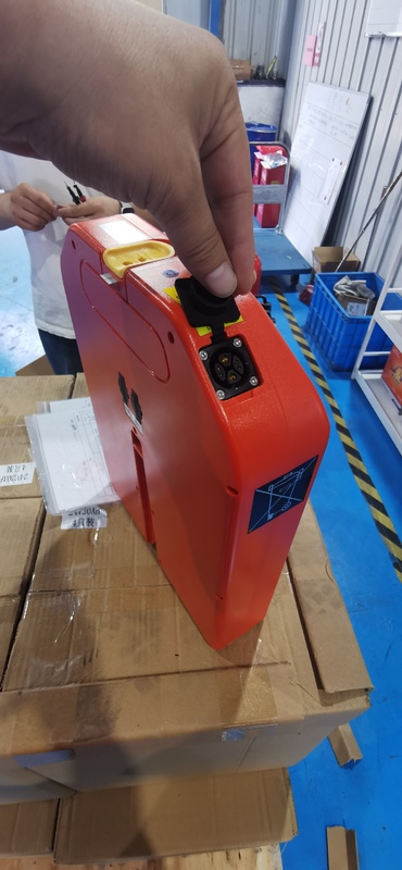 280*75*378MM PET15N चीन पैलेट ट्रक विशेष मूल लिथियम बैटरी 24V 36AH